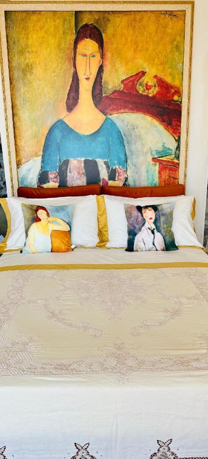 Blumare Arthouse